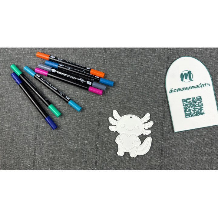  Axolotl mit Herz mit Aufhängung