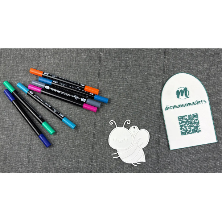  Fleißige Biene mit Aufhängung