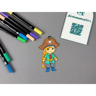 Piratin mit Anhänger