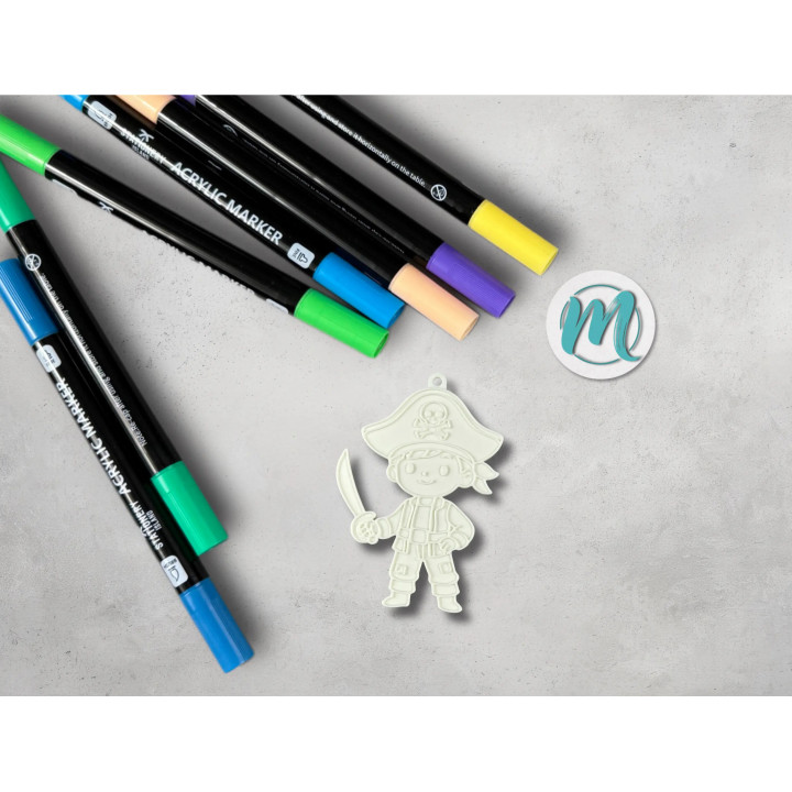 Pirat mit Säbel weiß