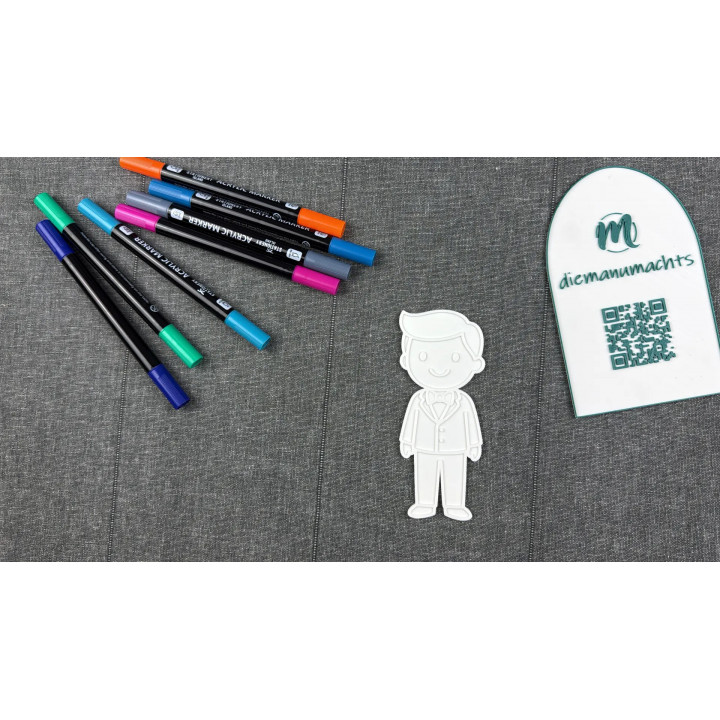 Bräutigam / Person im Anzug